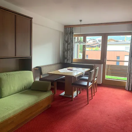 Robert - Bechlwirt كيرشبرغ ان تيرول