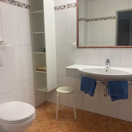 Robert - Bechlwirt Apartment *